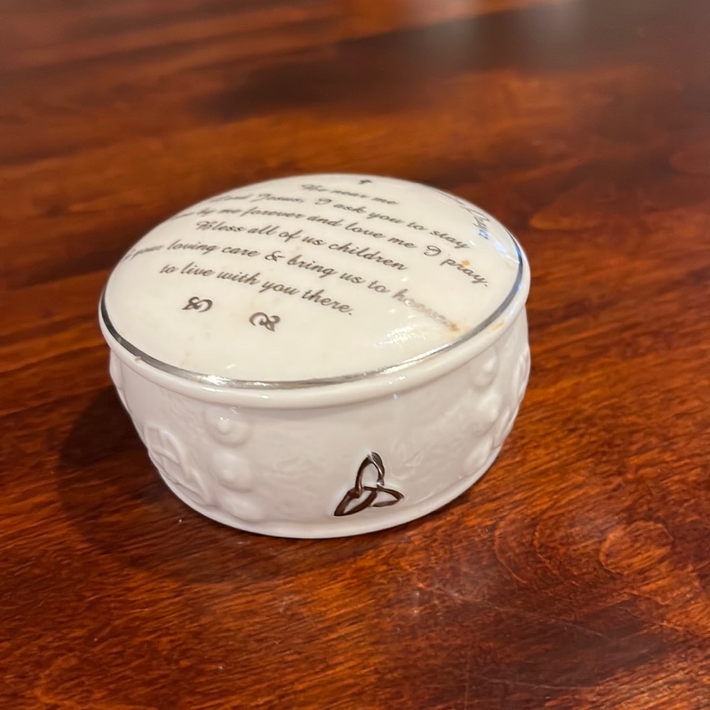 BELLEEK first communion box NWT